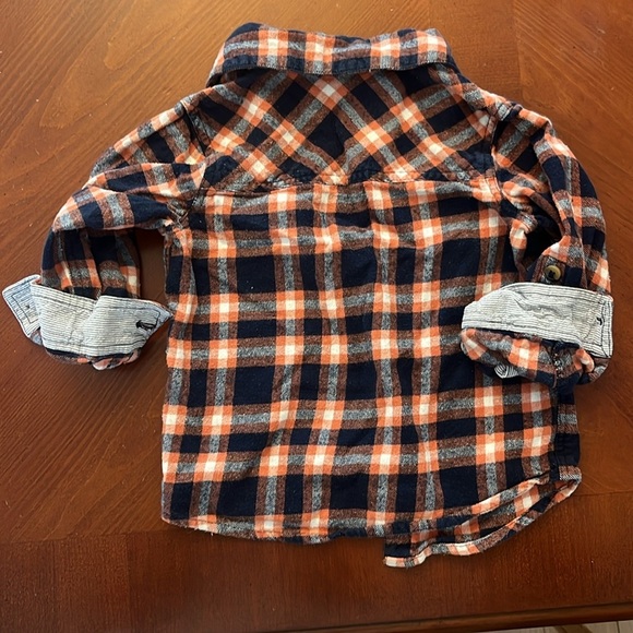 Tommy Bahama Boys plaid Flannel button-up 3T long sleeve - Picture 8 of 8